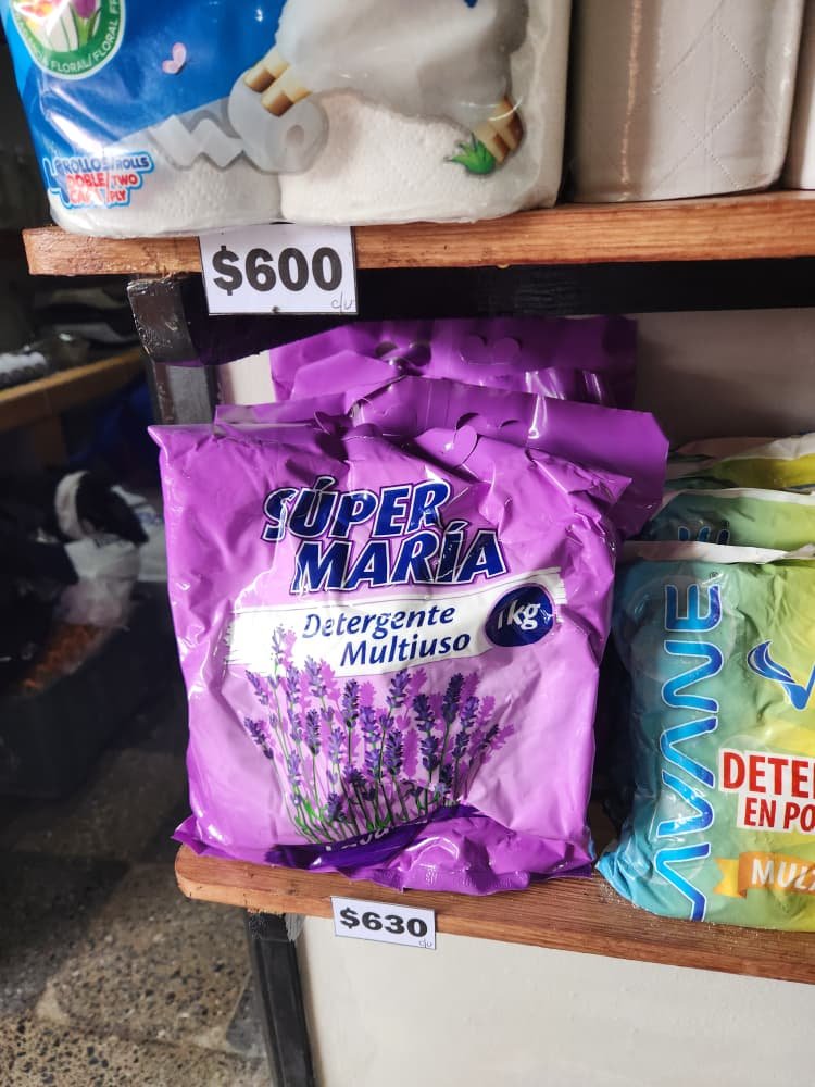 Súper María detergente multiuso